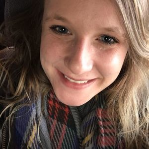 Meet your Posher, Renee